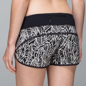 Lululemon Speed Short Pretty Palm